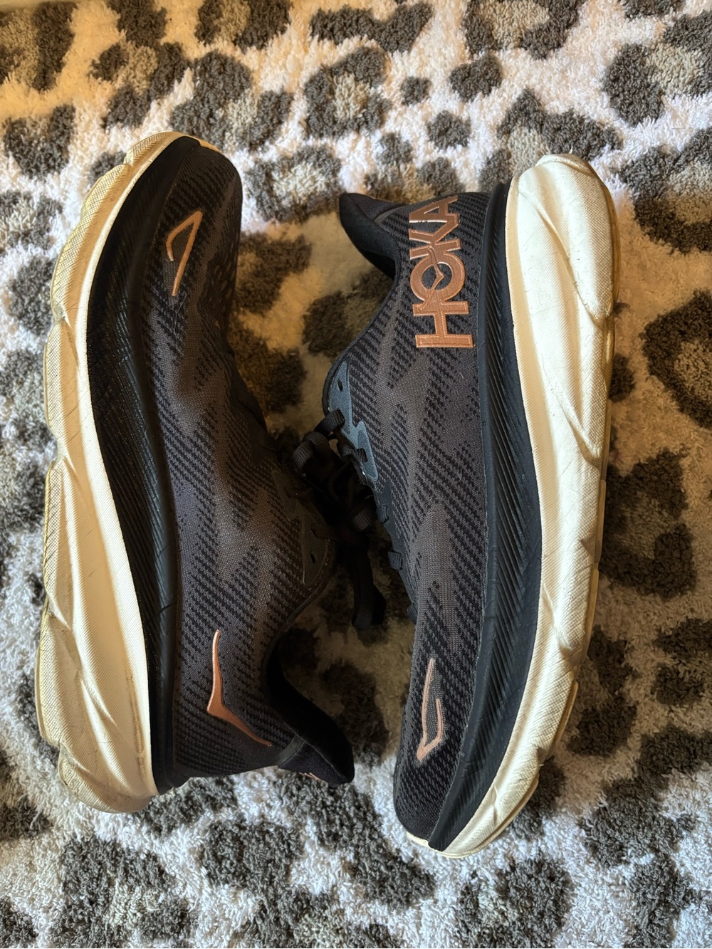 Hoka Clifton 9 One One Black and Rose Gold Athletic Running Shoes 8B